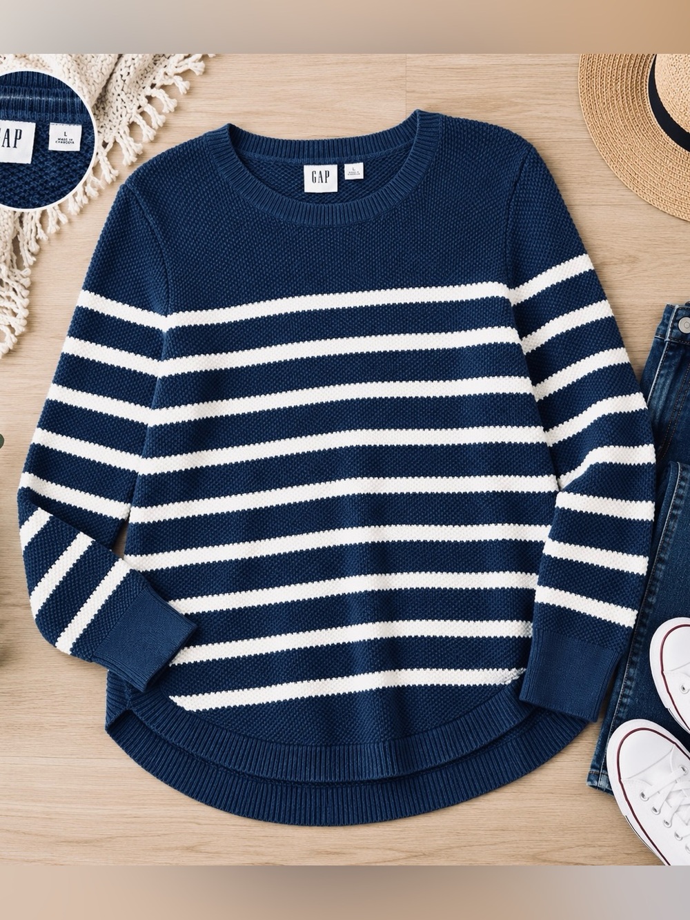 GAP 100% Cotton Striped Knit Sweater Blue & White Crewneck Size Large